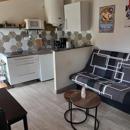 L'escargot Bleu Nyaraló *